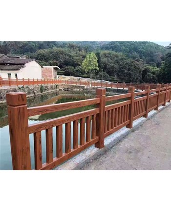 家庭陽臺(tái)護(hù)欄選擇什么材質(zhì)好？